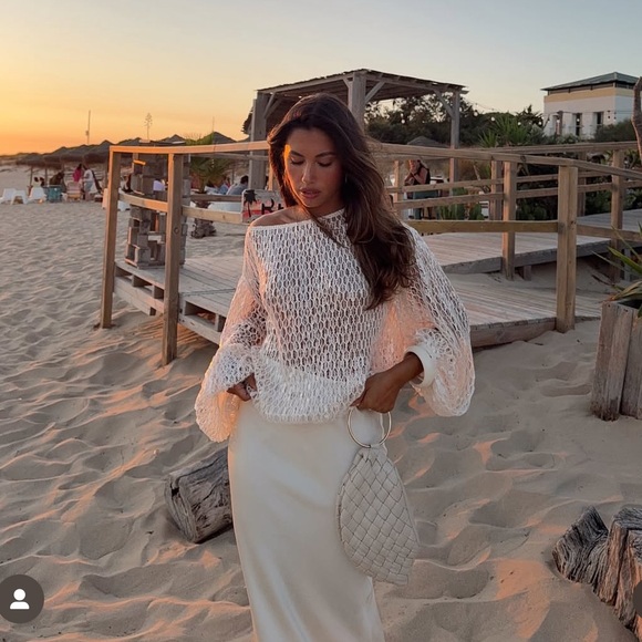 NWT ZARA SILVER VIRAL sequin top S and M 
🚨 My prices are firm, no discount. - Picture 11 of 16